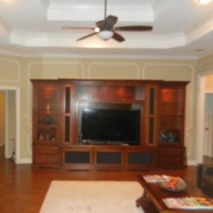 Entertainment center